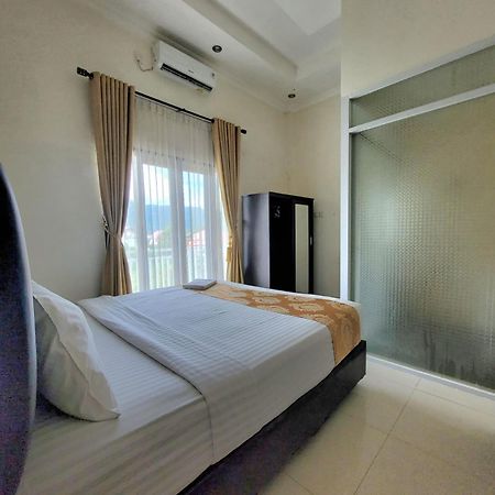Mahakam Guest House Паданг Стая снимка