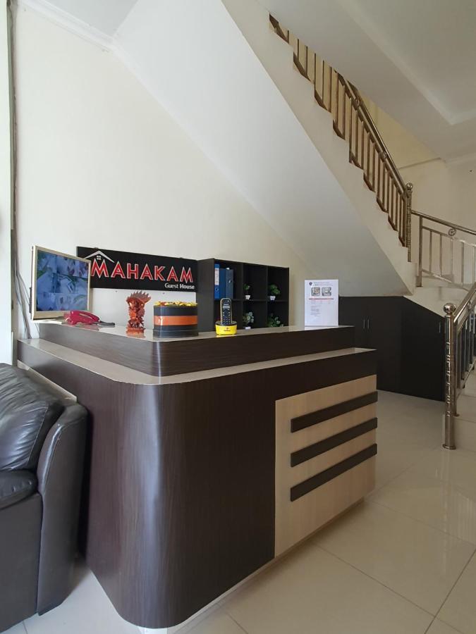 Mahakam Guest House Паданг Екстериор снимка