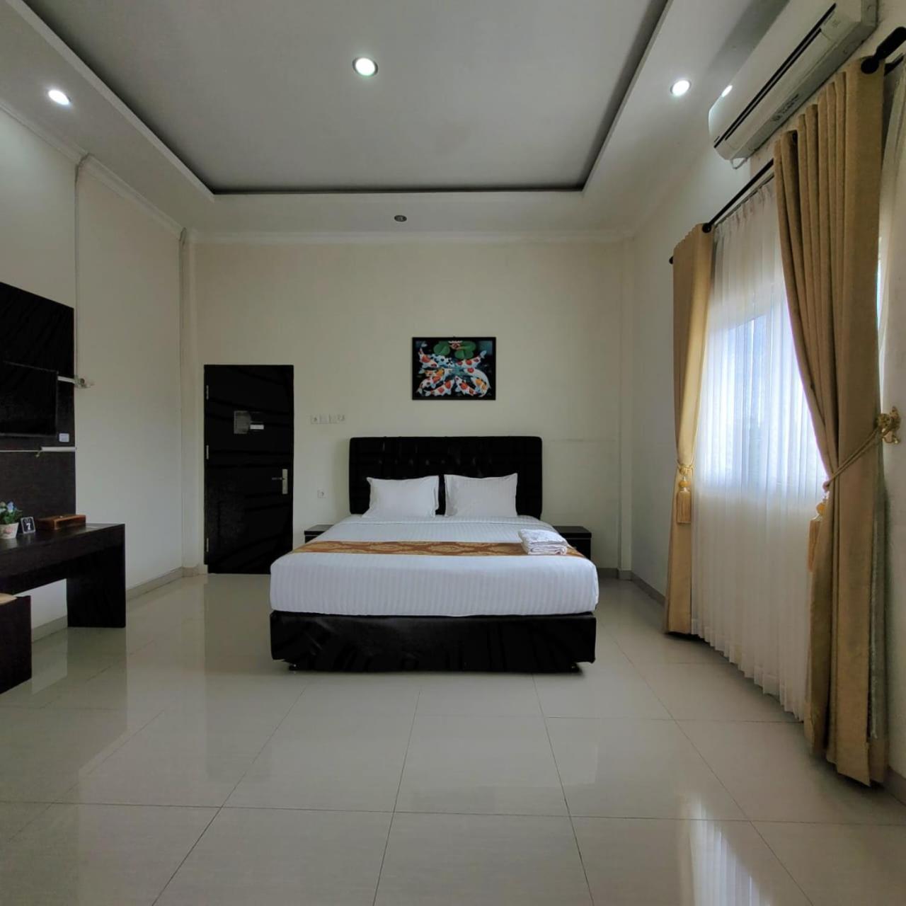Mahakam Guest House Паданг Стая снимка