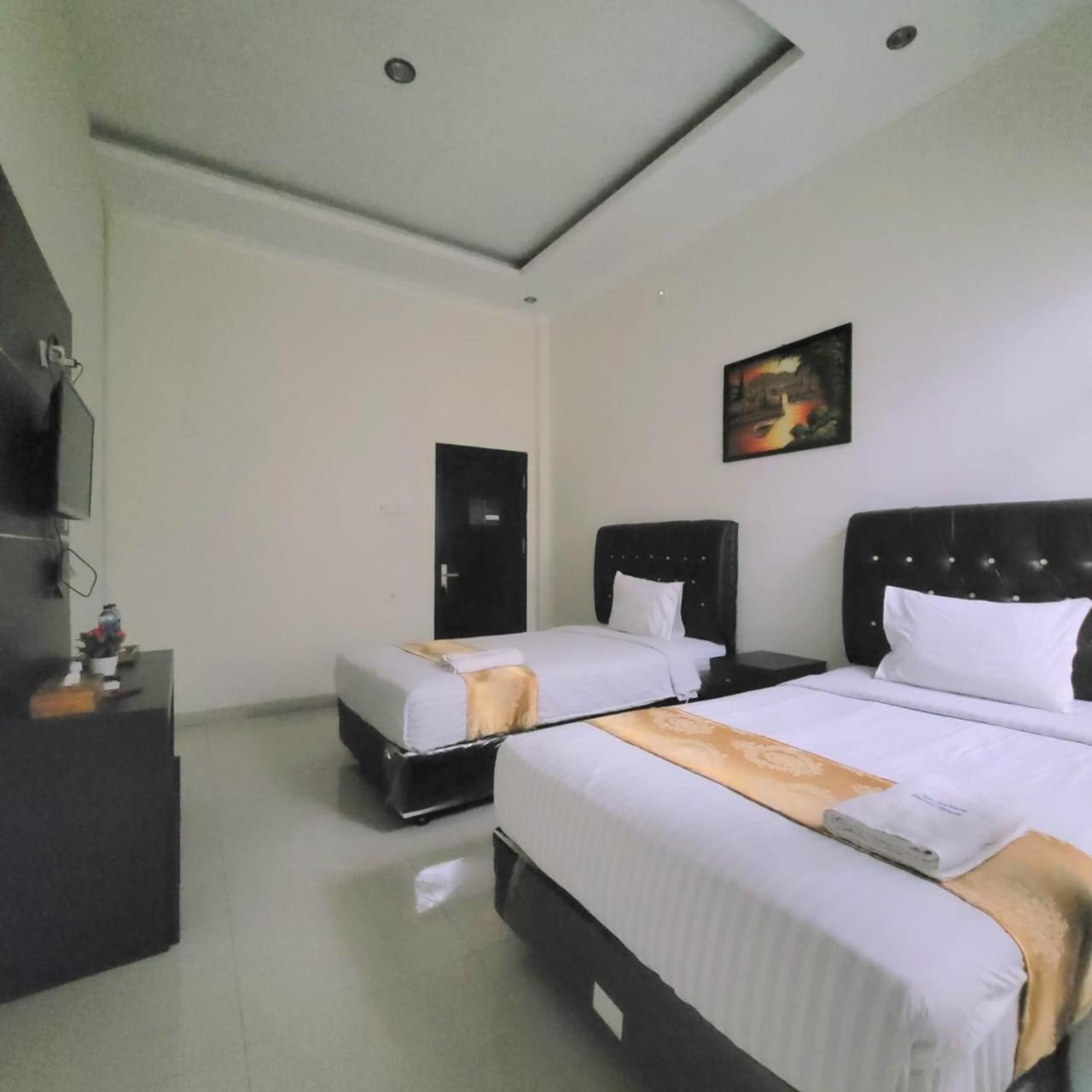 Mahakam Guest House Паданг Стая снимка